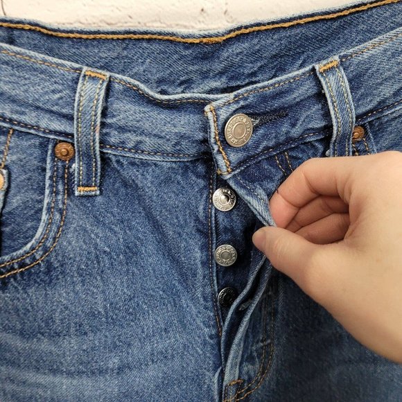 SALE 5/$25 Levi's Womens 501 High Rise Button Fly Skinny Jeans Medium Wash Blue - Picture 4 of 12